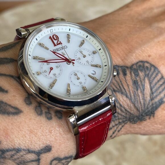 Rare SEIKO Lukia Solar Analog Chronograph Watch Red Croc Deployment Clasp in Box - Picture 4 of 13